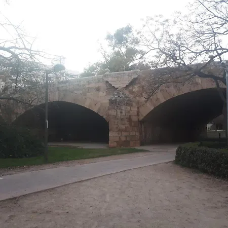 Pensjonat Individual Tranquila En Valencia, Con Amplia Terraza Para Mascota *